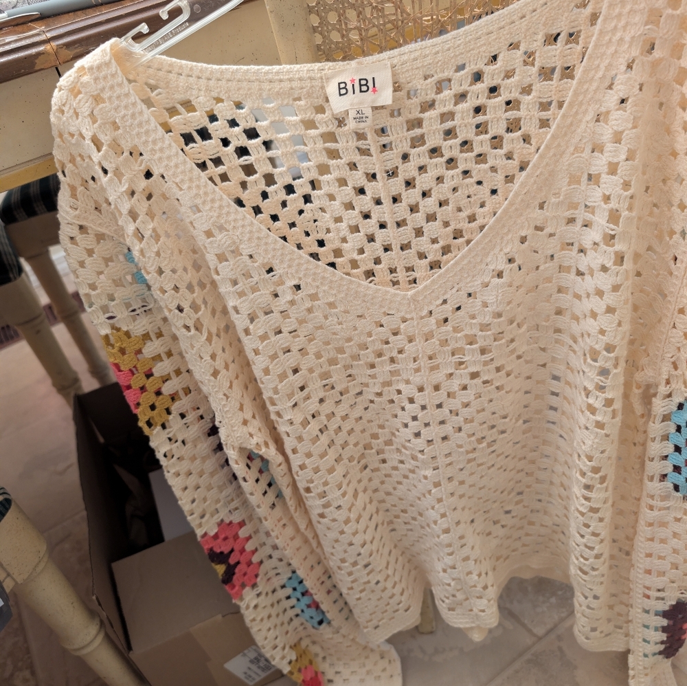 BiBi XL Crocheted Sweater  Cream + Colorful Granny Squares  Like New